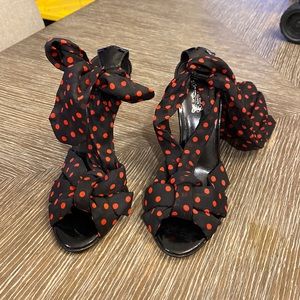 JLO Brand New Heels Size 6M